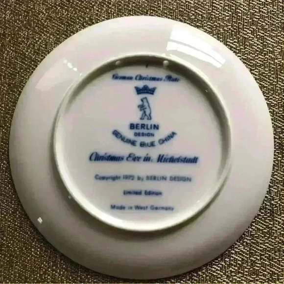 Berlin Design Vintage Plate 1972 Christmas Eve In Michelstadt  7,5”W - Picture 2 of 5